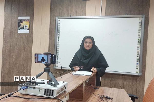 آغاز دوره آموزشی خبرنگاران دختر دوره دوم ابتدایی در خوزستان