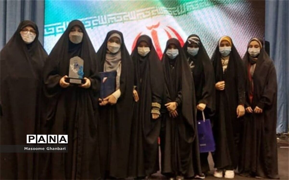 کسب رتبه اول سرود جشنواره رفیق خوشبخت توسط گروه سرود مصباح الهدی