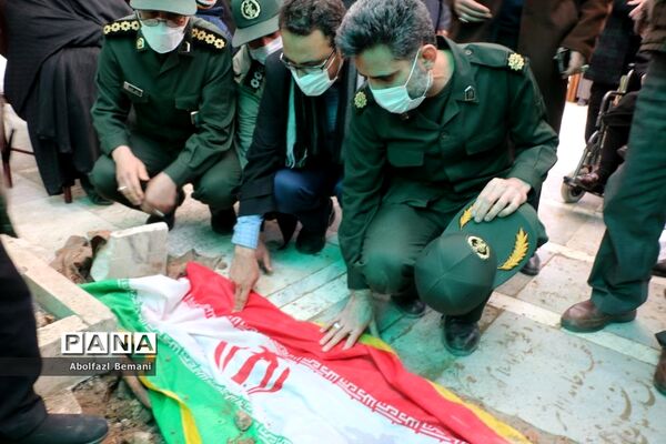 تشییع جانباز شهید «محمدباقر هنرور» در قم