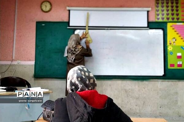برگزاری کلاس‌های متنوع فرهنگی و هنری در کانون قدسیه دماوند