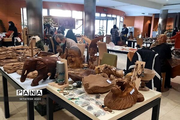 برگزاری نمایشگاه صنایع‌دستی شهرستان پردیس