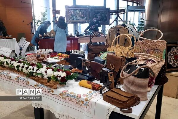 برگزاری نمایشگاه صنایع‌دستی شهرستان پردیس