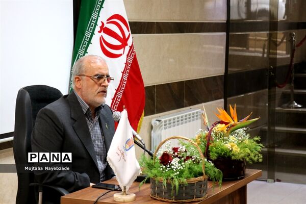مراسم تکریم معاون پرورشی و فرهنگی و رئیس سازمان دانش‌آموزی خراسان رضوی