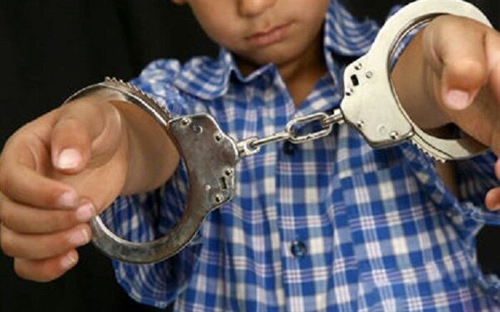 مادری به دلیل انتشار عکس کودکش در فضای مجازی زندانی شد