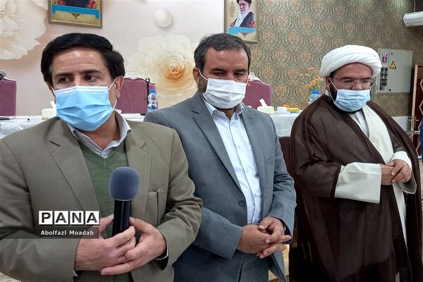 تجلیل از خیرین مدرسه ساز پروژه‌های عمرانی جدید آموزش و پرورش، کاشمر