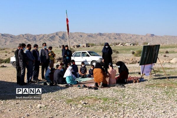 استقرار کانکس بجای چادر مدرسه عشایری و برپایی آزمایشگاه سیار