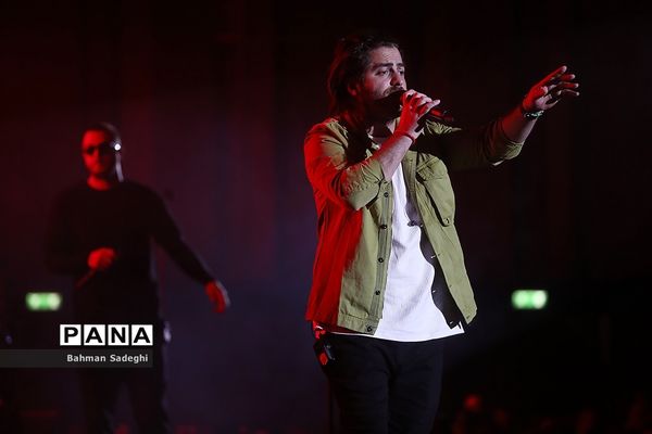 کنسرت آرش و مسیح