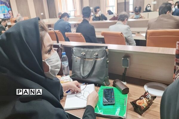 برگزاری کارگاه آموزشی ادبیات فارسی در شهرستان امیدیه