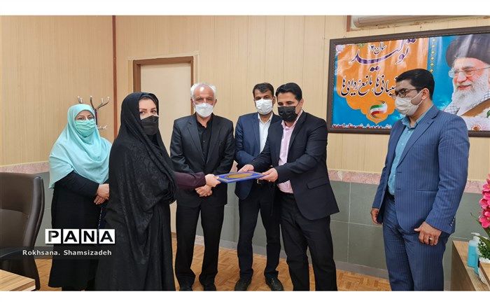 برگزاری کارگاه آموزشی جشنواره نوجوان خوارزمی و ادبیات فارسی در شهرستان امیدیه