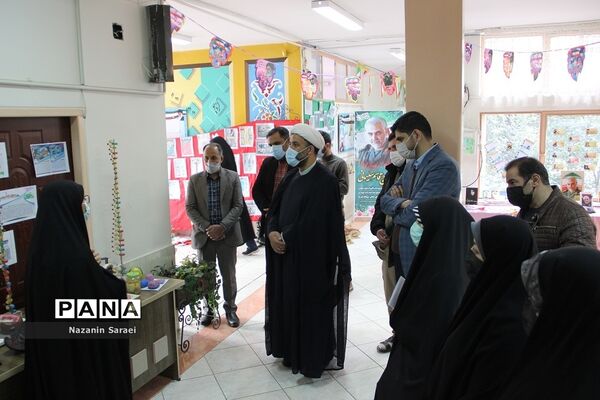 افتتاح نمایشگاه‌های فرهنگی دانش‌آموزان عضو اتحادیه انجمن اسلامی اسلامشهر