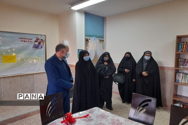 افتتاح اتاق گفتگوی والدین در دبیرستان دخترانه عدالت جوادآباد
