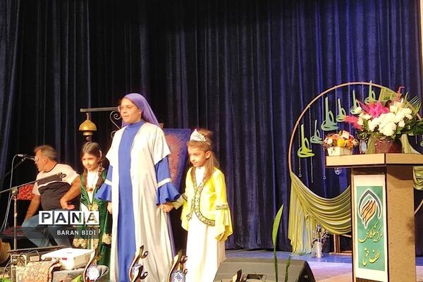 افتتاح مرکز نیکوکاری مداد رنگی لطف حق در فرهنگسرای مهر بومهن