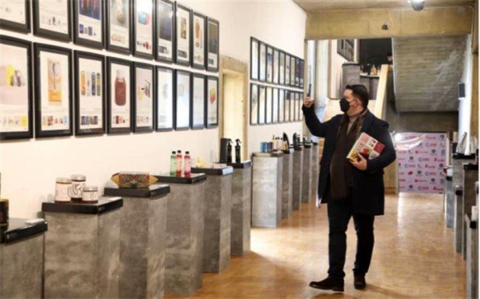 نمایشگاه آثار برگزیده چهارمین دوسالانه بسته‌ها افتتاح شد