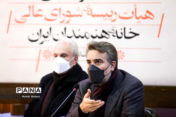 نشست خبری رئیس و اعضای هیات رییسه شورای عالی خانه هنرمندان