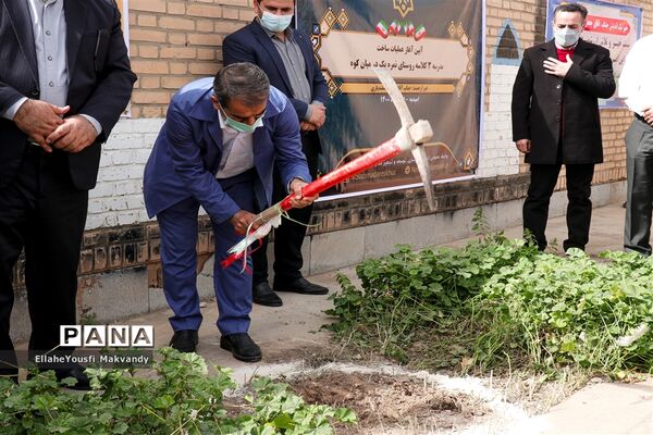 آغاز کلنگ‌زنی احداث مدرسه سه کلاسه در منطقه کم برخوردار امیدیه
