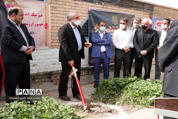 آغاز کلنگ‌زنی احداث مدرسه سه کلاسه در منطقه کم برخوردار امیدیه