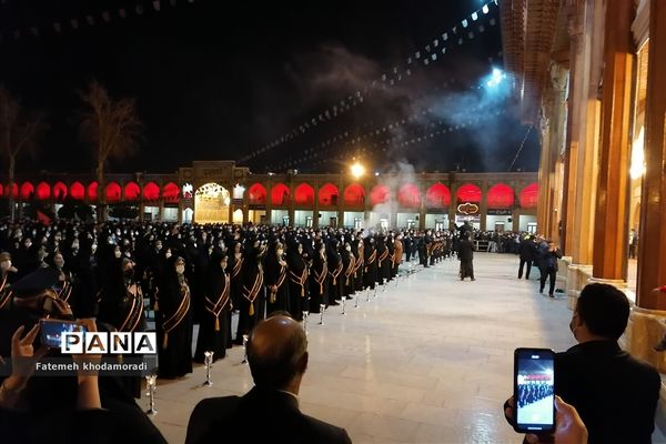 مراسم لاله‌گردانی به مناسبت بزرگداشت شهادت حضرت احمدبن موسی الکاظم( ع) در شیراز