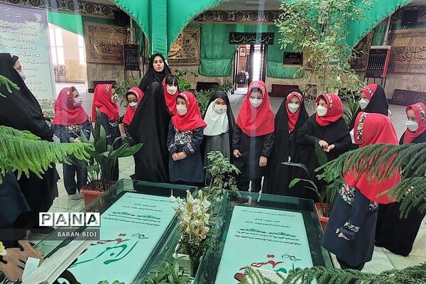 معلم خلاق، درس زیارت کتاب فارسی را به تپه نورالشهدا  پردیس برد