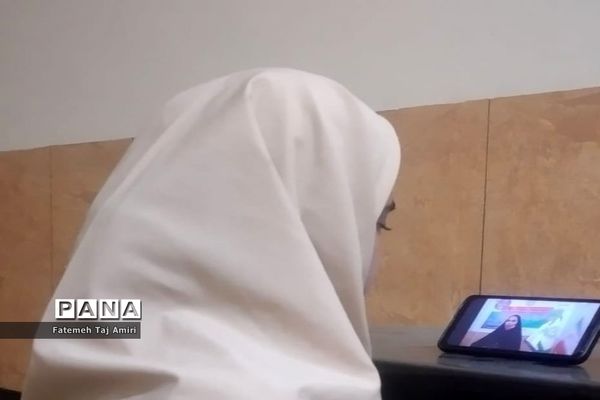 دوره آموزش مجازی مصاحبه دانش‌آموزان استان بوشهر