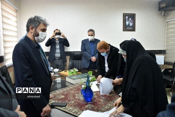 تجلیل از مدیران و کارشناسان کانون‌های فرهنگی و تربیتی ناحیه 7 مشهد مقدس