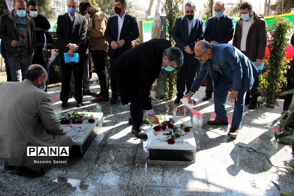 مراسم اربعین شهدای گمنام در دانشگاه آزاد اسلامی واحد اسلامشهر
