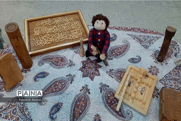 افتتاح بازارچه مشاغل خانگی در آباده