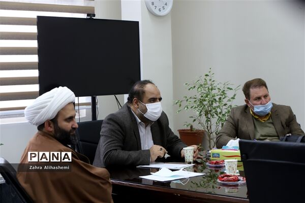 جلسه اعضای دبیرخانه استانی پویش ملی ایران سرسبز