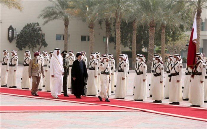 برگزاری مراسم استقبال رسمی امیر قطر از رئیس‌جمهوری کشورمان