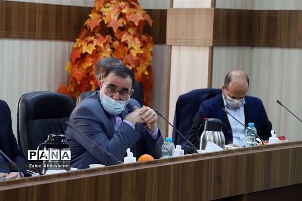 نشست معاونان پرورشی مناطق 19 گانه شهر تهران