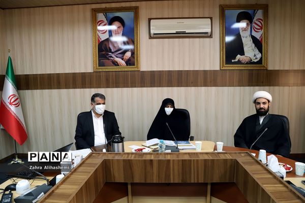 نشست معاونان پرورشی مناطق 19 گانه شهر تهران