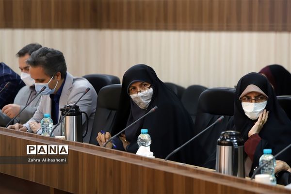 نشست معاونان پرورشی مناطق 19 گانه شهر تهران