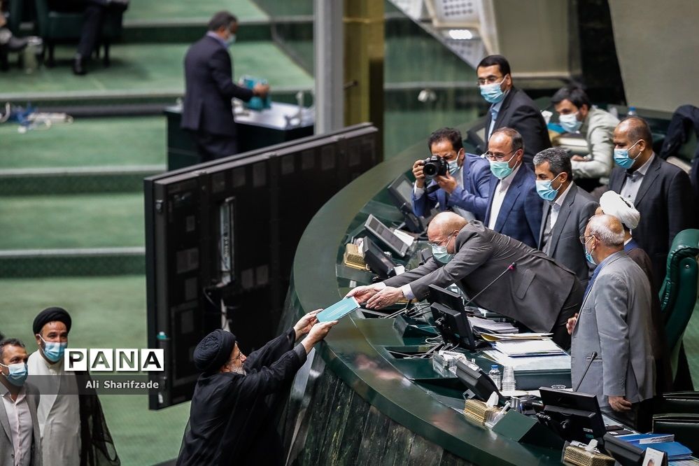 سقف تسهیلات ۳۰ میلیارد یورویی تامین مالی خارجی برای طرح های دولتی و غیردولتی