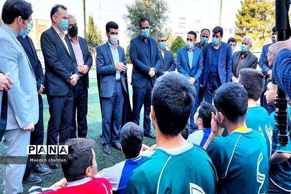 افتتاح زمین چمن مصنوعی آموزشگاه علی‌بن‌موسی‌الرضا(ع) قرچک