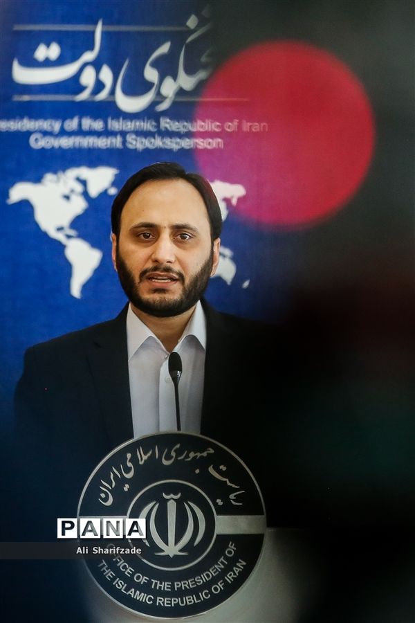 نشست خبری سخنگو‌ی دولت