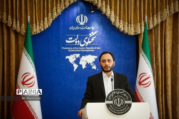 نشست خبری سخنگو‌ی دولت