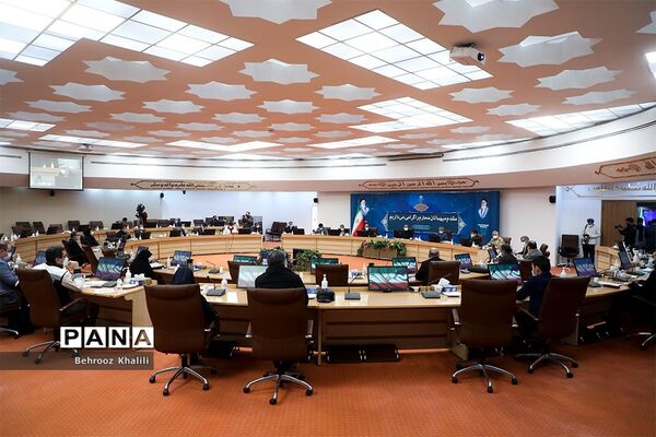 جلسه قرارگاه عملیاتی ستاد ملی مبارزه با کرونا