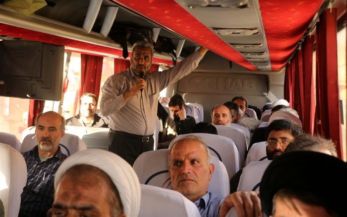 حضور راویان آموزش و پرورش قم در اردوی آموزش روایتگری