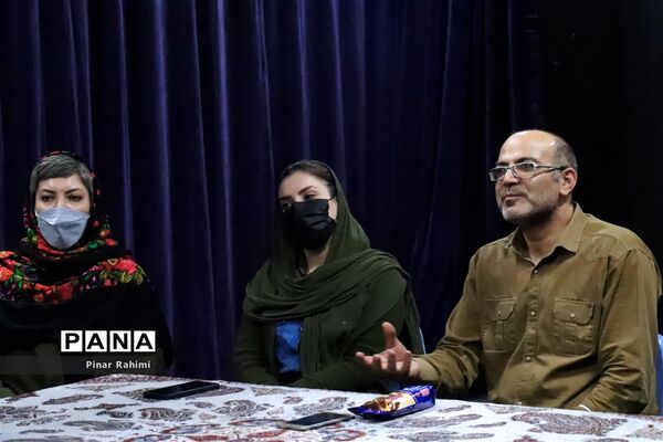 برگزاری نشست خبری نمایش ترانه‌های تلخ تارا