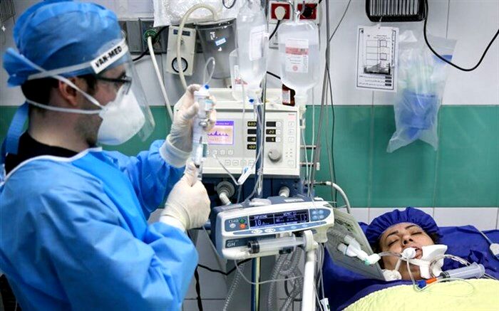 90 درصد جان‌باختگان اُمیکرون واکسینه‌ نشده‌ها هستند؛ تزریق دُز سوم ایمنی را افزایش می‌دهد