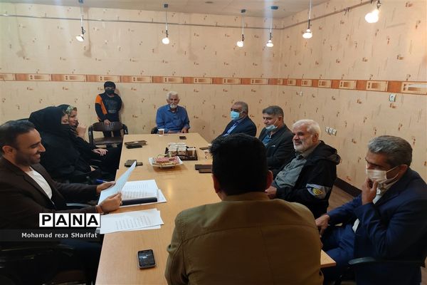 شبی با شعر در شهرستان امیدیه