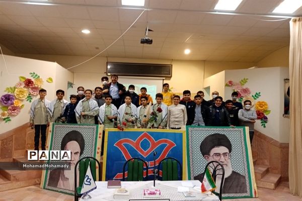 برنامه شبی به یاد شهدا ویژه مربیان شهید کانون‌های کاشمر