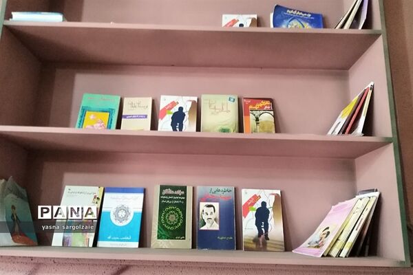 افتتاحیه اولین کافه کتاب در کانون فرهنگی تربیتی قدسیه دماوند