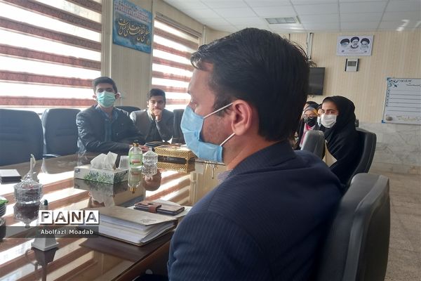 برگزاری نشست مجلس شورای دانش‌آموزی، کاشمر