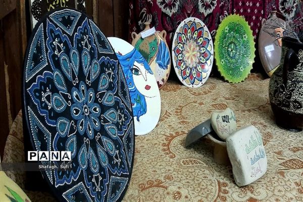 نمایشگاه دستاوردهای دانش‌آموزی به‌مناسبت سالروز تاسیس کانون‌ها در امیدیه