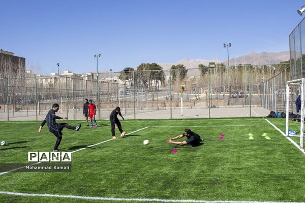 برگزاری اردوی آمادگی تیم ملی فوتبال پنج نفره در شهر محلات