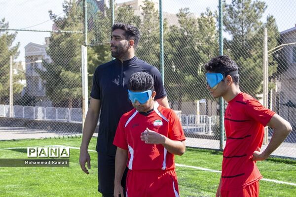 برگزاری اردوی آمادگی تیم ملی فوتبال پنج نفره در شهر محلات