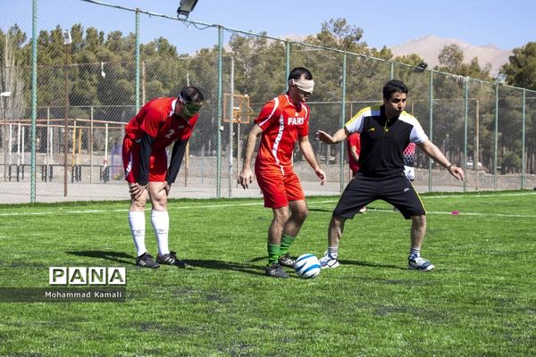 برگزاری اردوی آمادگی تیم ملی فوتبال پنج نفره در شهر محلات