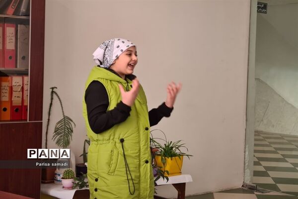 تقدیر از منتخبان آثار برتر در پویش‌های جشنواره زمستانی شاد منطقه ۱۳ شهر تهران