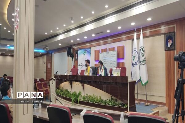 انتخابات هیات رئیسه مجلس دانش‌آموزی پسران استان قم