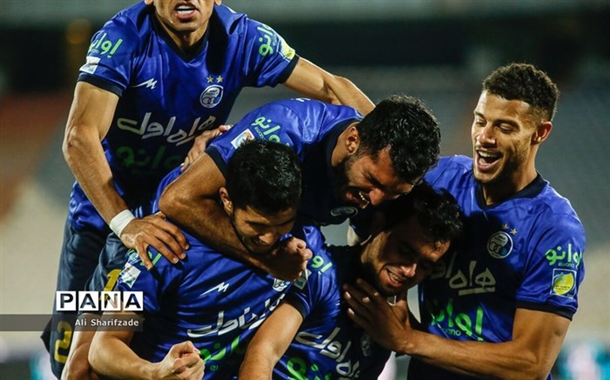 فرهاد مجیدی با استقلال تاریخ‌ساز شد